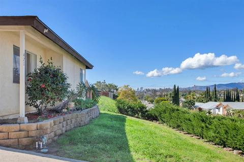 421 E Aviation Rd, Fallbrook, CA 92028 photo 3