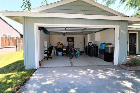 10303 Woodpark, Santee, CA 92071 photo 4