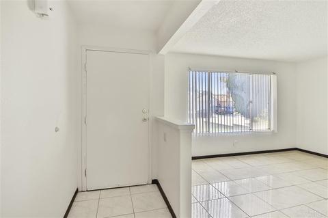 1831 Dupont St, Oxnard, CA 93033 photo 13