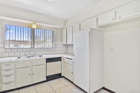 1831 Dupont St, Oxnard, CA 93033 photo 6