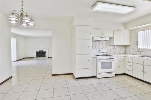 1831 Dupont St, Oxnard, CA 93033 photo 5