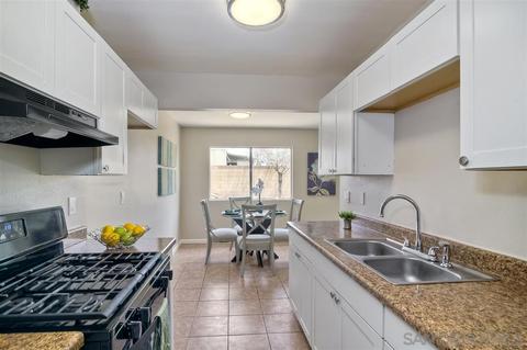 217 Avenida Descanso, Oceanside, CA 92057 photo 5