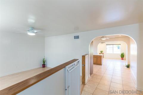 9038 Bubbling Wells Rd, Lakeside, CA 92040 photo 4