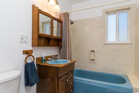 9038 Bubbling Wells Rd, Lakeside, CA 92040 photo 15