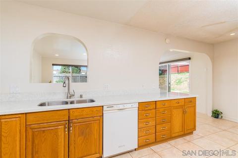 9038 Bubbling Wells Rd, Lakeside, CA 92040 photo 9