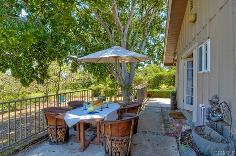 1506 Dickey St, Fallbrook, CA 92028 photo 3