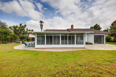 5223 Rancho Ct, Oceanside, CA 92056 photo 4