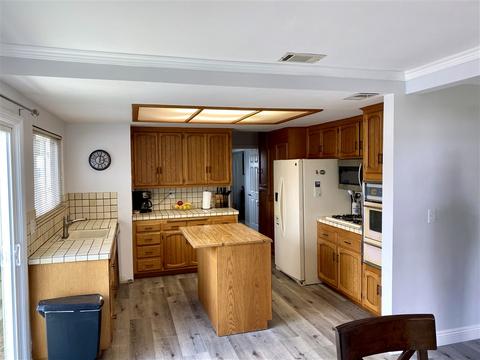 1338 Waxwing Dr, Vista, CA 92083 photo 7