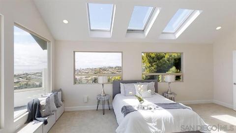 5574 Soledad Rd, La Jolla, CA 92037 photo 4