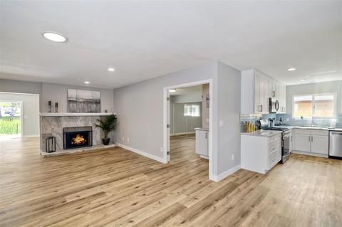 12929 Oak Knl, Poway, CA 92064 photo 4