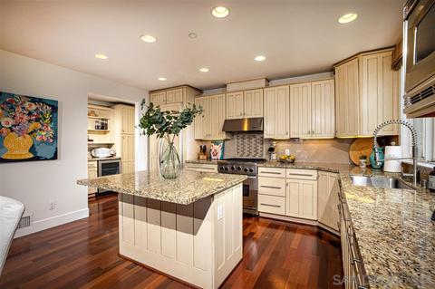 703 S Vulcan Ave, Encinitas, CA 92024 photo 9