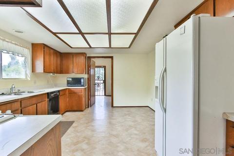 1661 Jamacha Rd, El Cajon, CA 92019 photo 7