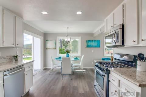 2104 Valecrest Ln, Spring Valley, CA 91977 photo 9