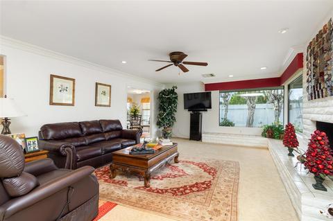 3718 Oakview Ct, Fallbrook, CA 92028 photo 4