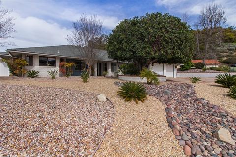 3718 Oakview Ct, Fallbrook, CA 92028 photo 1