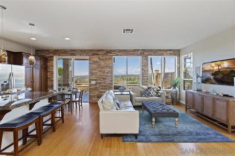 2936 Garnet Pl, Carlsbad, CA 92009 photo 4