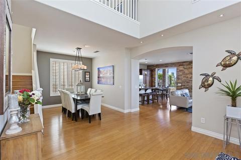 2936 Garnet Pl, Carlsbad, CA 92009 photo 3