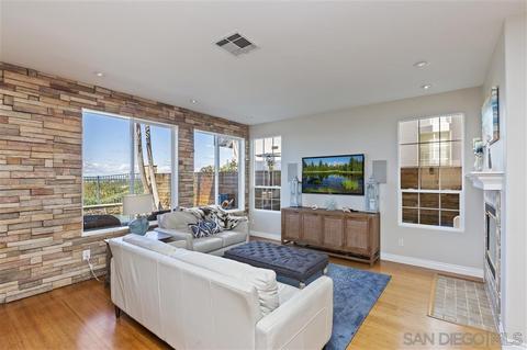 2936 Garnet Pl, Carlsbad, CA 92009 photo 6