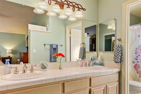 10117 Country Scenes Ct, Santee, CA 92071 photo 14
