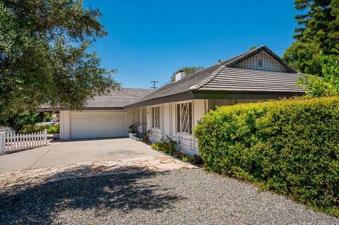 9380 Fortune Ln, La Mesa, CA 91941 photo 2