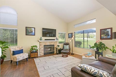 1718 Tecalote Dr #22, Fallbrook, CA 92028 photo 2