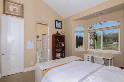 16040 Eucalyptus Heights Rd, Poway, CA 92064 photo 17