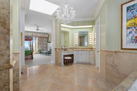 7955 Via Capri, La Jolla, CA 92037 photo 14