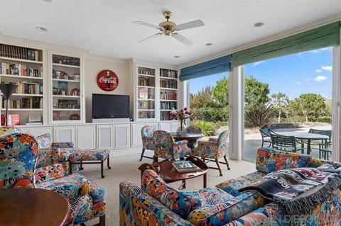7955 Via Capri, La Jolla, CA 92037 photo 11