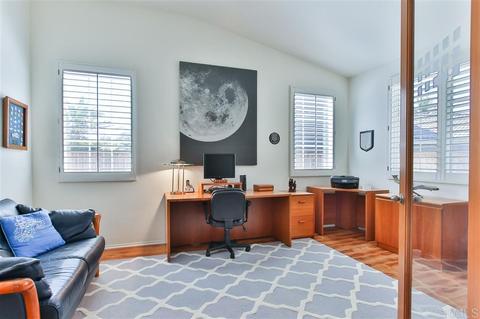 556 Big Sky Dr, Oceanside, CA 92058 photo 2