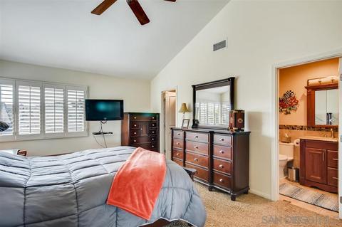 3210 Caminito Ameca, La Jolla, CA 92037 photo 17