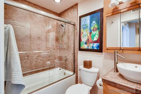 3210 Caminito Ameca, La Jolla, CA 92037 photo 22