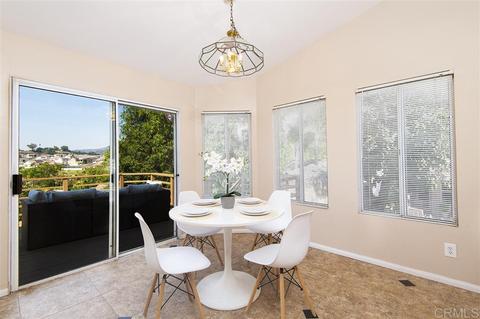 1344 Ward Pl, Escondido, CA 92026 photo 8