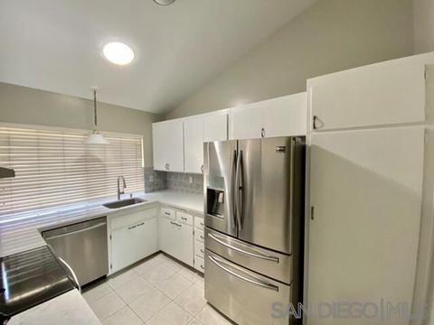7700 Parkway Dr #24, La Mesa, CA 91942 photo 3
