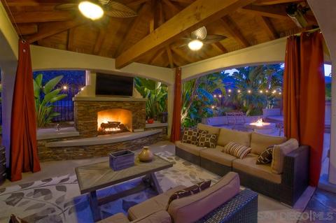 3529 Corte Delfinio, Carlsbad, CA 92009 photo 10