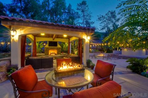 3529 Corte Delfinio, Carlsbad, CA 92009 photo 9