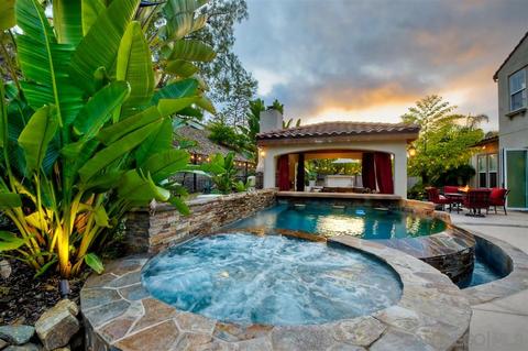 3529 Corte Delfinio, Carlsbad, CA 92009 photo 3