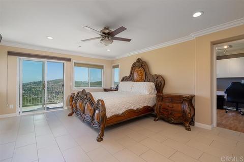 2308 Pointe Pkwy, Spring Valley, CA 91978 photo 15