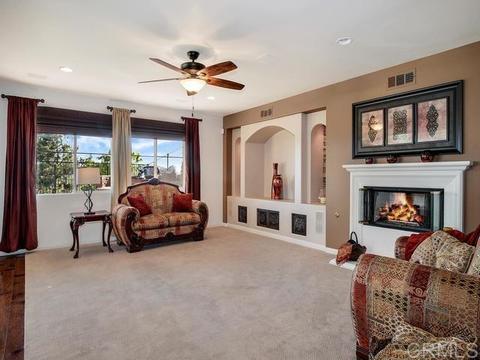 42947 Cinnamon Ln, Temecula, CA 92592 photo 2
