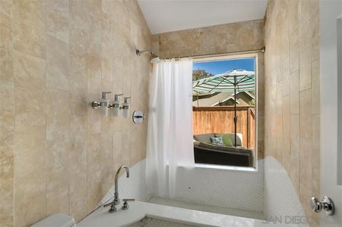 561 Rockport Ct, Encinitas, CA 92024 photo 14