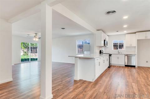 26439 Erwin Ct, Hemet, CA 92544 photo 3