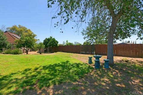 1735 Green Briar Cir, Fallbrook, CA 92028 photo 23