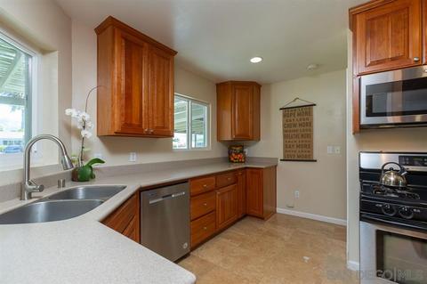 13208 Waltham Ave, Poway, CA 92064 photo 6
