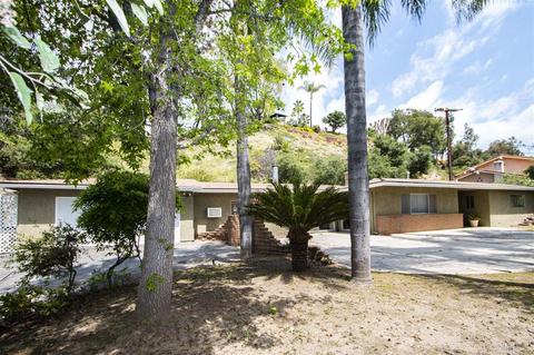 2410 Gird Rd, Fallbrook, CA 92028 photo 1