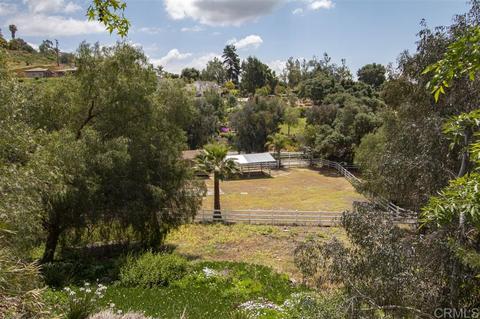2410 Gird Rd, Fallbrook, CA 92028 photo 3