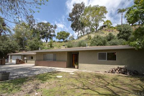 2410 Gird Rd, Fallbrook, CA 92028 photo 2