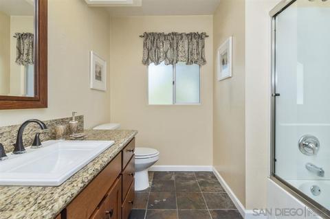 2073 Fire Mountain Dr, Oceanside, CA 92054 photo 21