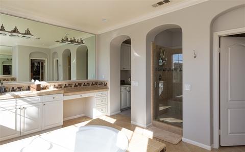 7401 Circulo Sequoia, Carlsbad, CA 92009 photo 18