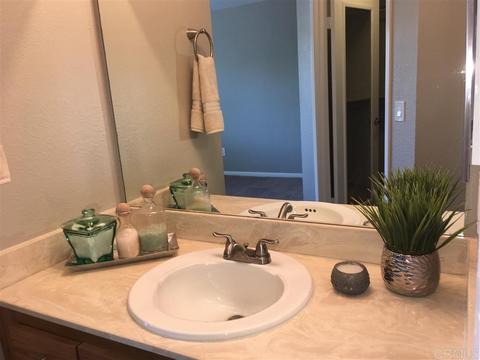 4436 Maple Dr, Oceanside, CA 92056 photo 13