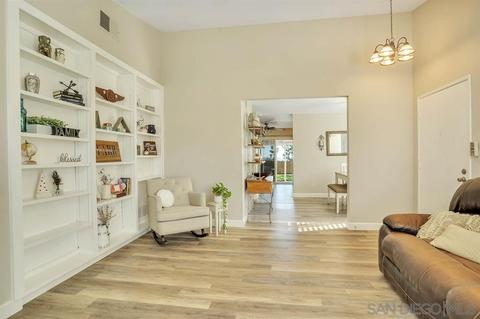10283 Moorpark St, Spring Valley, CA 91978 photo 8