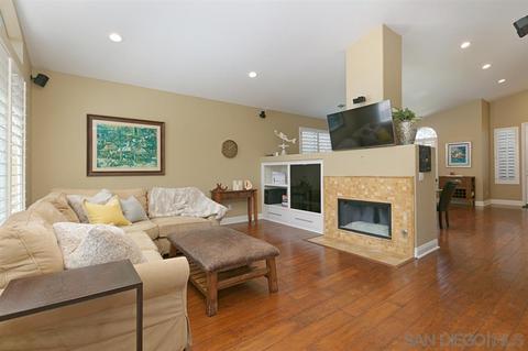 2165 Corte Acebo, Carlsbad, CA 92009 photo 4